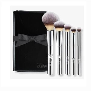 🆕Your Beautiful Basics Airbrush - 5 Piece Makeup Brush Set by It Cosmetics NEW